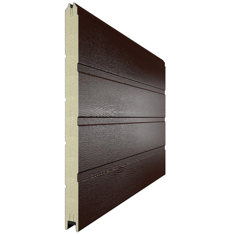 Панель секционных ворот красно-коричневого цвета