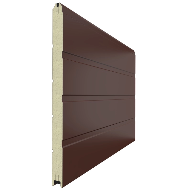 Гладкая панель секционных ворот в цвете RAL 8017 Красно-коричневый