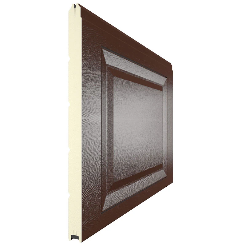 Панель секционных ворот красно-коричневого цвета в дизайне Филенка