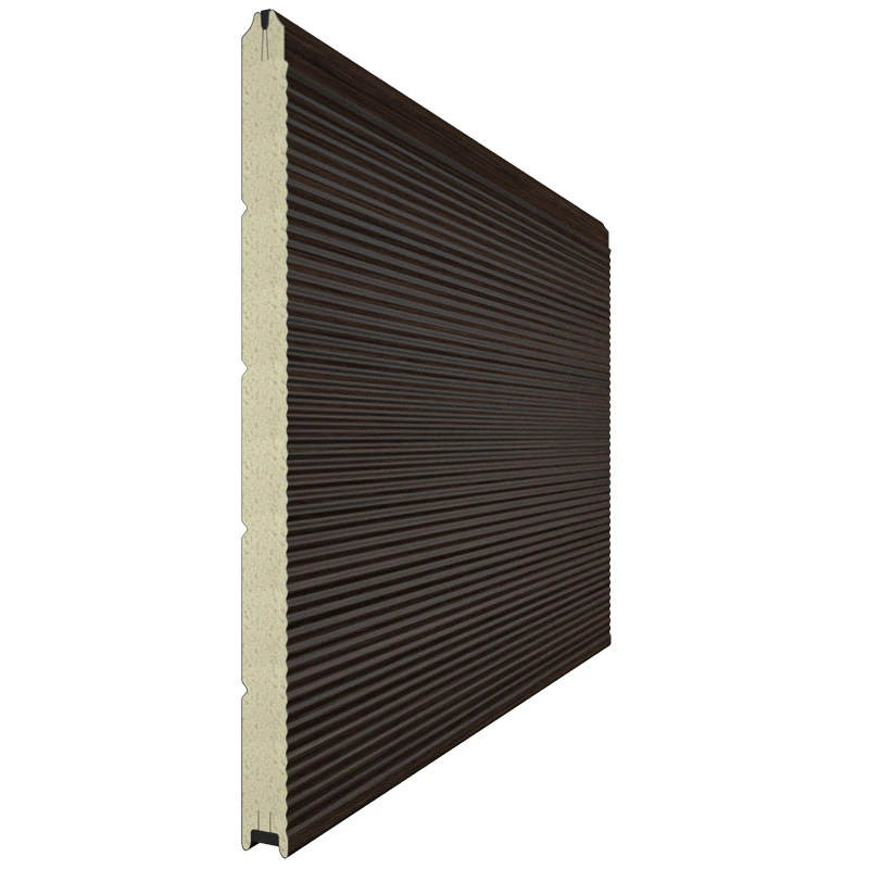 Панель секционных ворот в имитации дерева Венге с дизайном Волна  RAL 7024