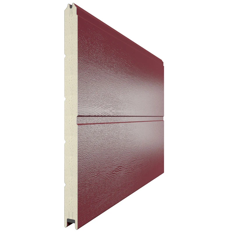 Панель секционных ворот бордового цвета в дизайне Широкая полоса