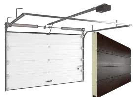 Ворота гаражные секционные RSD02 красно-коричневые